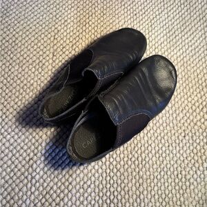 Capezio Black Leather Men's Loafers